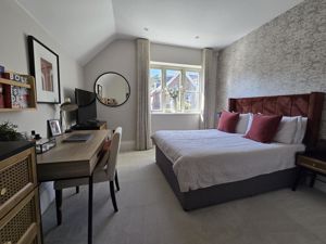 Photo 1- click for photo gallery